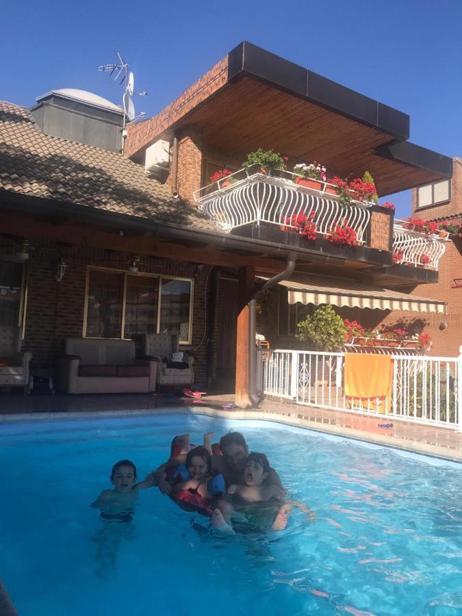 Pension Jauja Hotel Alesanco Екстериор снимка